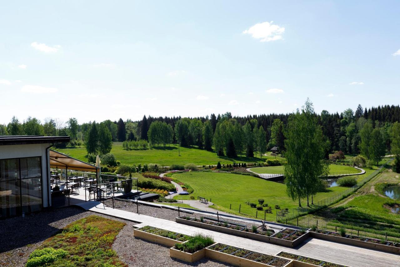 Spa Hotel Ezeri Sigulda Exteriör bild